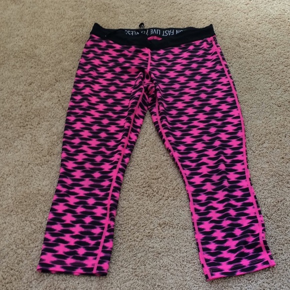 Nike large pink combo running Capri tights - Picture 1 of 8